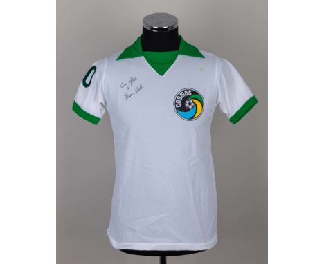 Pele white and green Cosmos autographed short-sleeved shirt, Umbro, S Mens, the front of the shirt dedicated and signed by Pe