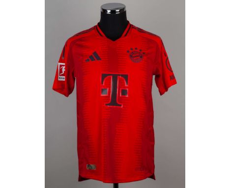 Harry Kane red No.9 Bayern Munich short-sleeved away shirt 2024, player issue, Adidas size 7 with crew-neck collar , printed 