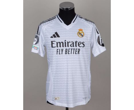 Vinicius Jr white and black No.7 Real Madrid match issued Champions League short-sleeved shirt, 2024-25, Nike, M, with v-neck