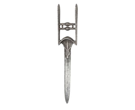 A SOUTH INDIAN DAGGER (KATAR), 17TH CENTURY, POSSIBLY BIJAPUR, KARNATAKA with flat double-edged fullered, probably European b