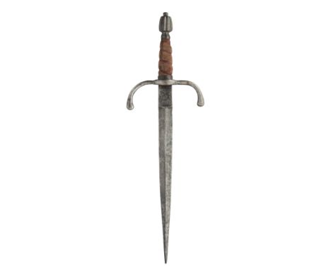 ‡ A LEFT-HAND DAGGER IN EARLY 17TH CENTURY STYLE, LATE 19TH/20TH CENTURY with tapering double-edged blade of flattened-diamon