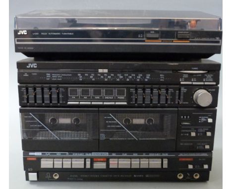 JVC L-E20 record turntable and stereo reciever/cassette player serial no 12014950
