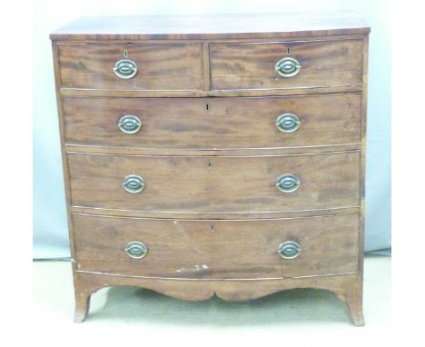 19thC bow front mahogany chest of two over three graduated drawers, W105 x D52 x H105cm