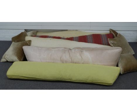 Four large window seat cushions and further cushions&nbsp;