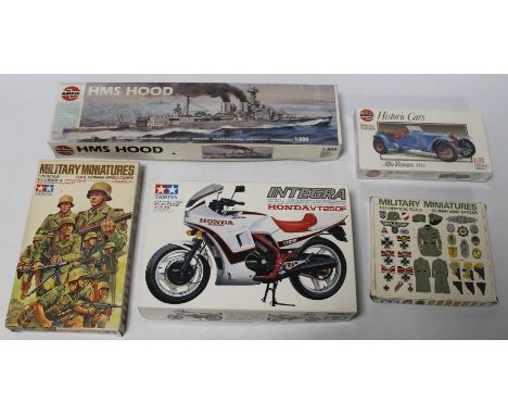 THREE BOXED UNMADE MODEL KITS, to include Airfix 1:32 Alfa Romeo 1933, Airfix 042021:600 HMS Hood, and Tamiya 1:12 Honda Inte