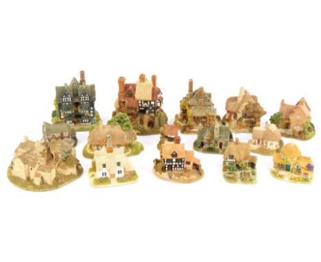 A collection of Lilliput Lane cottages, to include Two Pints Please, Old Scrumpy Farm, The Wind and The Willows, Poole's Ferr