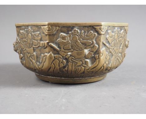 A Chinese archaic style bronze octagonal censor, 5" dia
