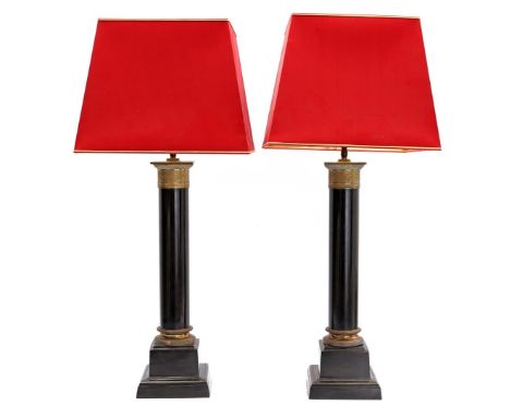 2 classic copper table lamp bases 66 cm high, with red shades in total 91 cm high