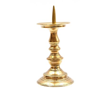 Brass candlestick 17th/18th century 17 cm high. Provenance collection Castle Frymerson in Sint Odiliënberg