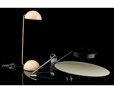 White metal desk lamp, design Barbieri &amp; Marianelli for Tronconi, model Minikini, year 1981, 46 cm high, metal wall lamp,