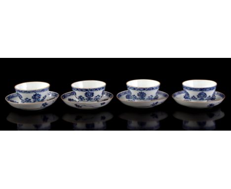 4 porcelain cups and saucers with a pattern of five flowers surrounded by cartouches linked to each other and with a lotus fl