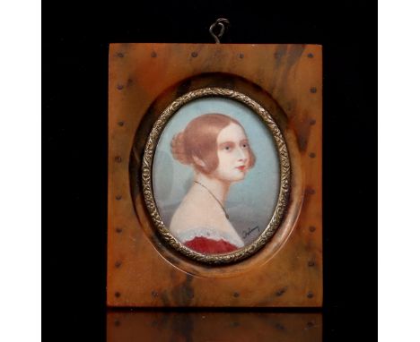 Oval portrait of a lady 5x4 cm, in tortoiseshell frame,&nbsp;Europe ca.&nbsp;1880, outer dimensions 8x6.5 cm, 60 grams. With 
