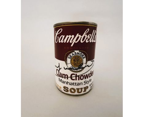 Andy WARHOL (1928-1987), Attribué à. Campbell’s Soup « Clam Chowder ».  Boîte de conserve métallique. Signée « Andy Warhol » 