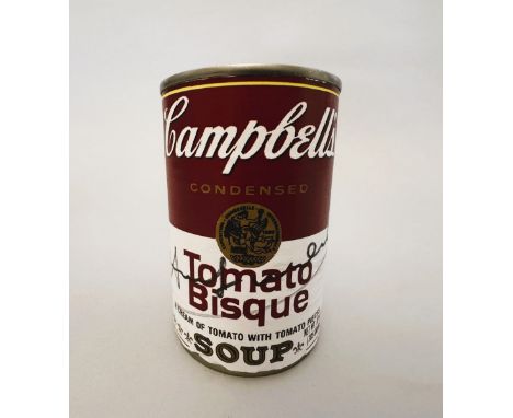 Andy WARHOL (1928-1987), Attribué à. Campbell’s Soup « Tomato Bisque ».  Boîte de conserve métallique. Signée « Andy Warhol »