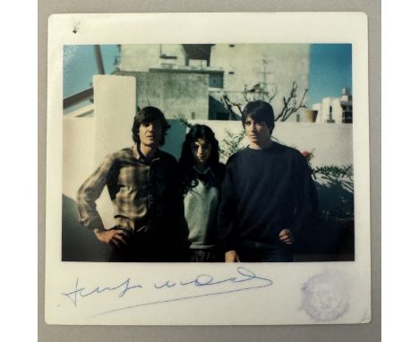 Andy WARHOL (1928-1987), Attribué à Family portrait Polaroïd. Signé « Andy Warhol » au feutre sur le devant. Porte le cachet 