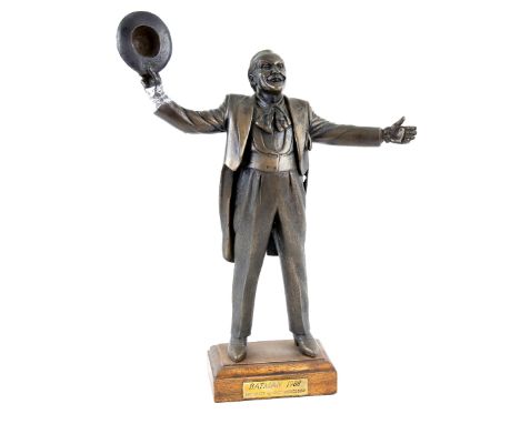 Batman (1989) American Superhero film, A crew gift statue given to members of the cast and crew working on the film directed 