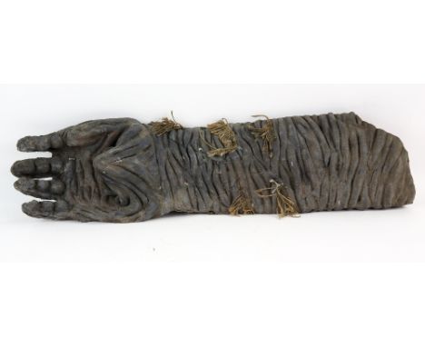 Doctor Who - Mestor arm from The Twin Dilema (1984), 50cm.