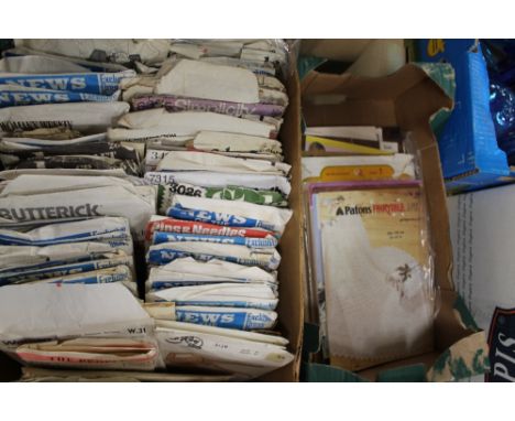 A QUANTITY OF VINTAGE KNITTING PATTERNS, ETC 