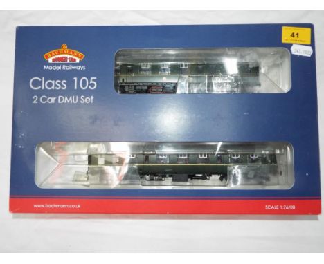 Bachmann Car Set - an OO scale boxed set comprising 2 car DMU set class 105, BR green with half yellow ends # 31-327, appears