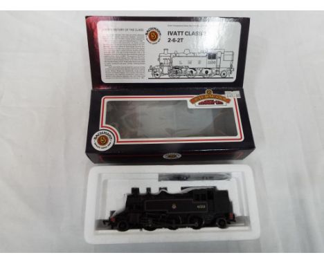 Bachmann Branch-Line - an OO scale model tank locomotive 2-6-2T, op no 41250, BR black livery, Ivatt class 2, # 31-451A, appe
