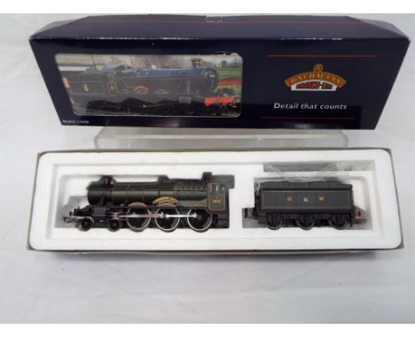 Bachmann Branch-Line - an OO gauge 4-6-0 locomotive and tender Modified Hall, op no 6962 'Soughton Hall', GW green livery, # 