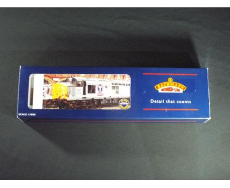 Model Railways - Bachmann OO gauge Class 37 diesel locomotive, reference number 32-375, loco appears to be in near mint to mi