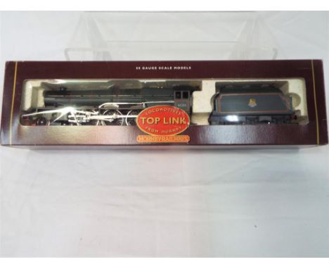 Hornby Top Link - an OO scale model 4-6-2 Princess class locomotive and tender, op no 46204 'Princess Louise', green BR liver