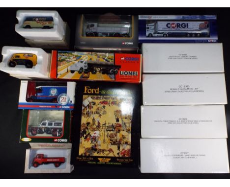 Corgi and other - 13 boxed diecast model vehicles in various scales. Lot includes, CC20003 Vintage Glory of Steam 1928 Sentin