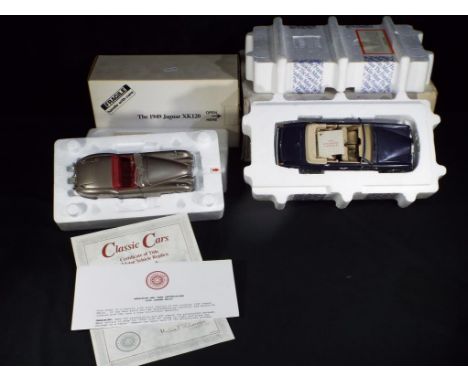 Franklin Mint - two boxed 1:24 scales model vehicles by Franklin Mint, including 1993 Rolls Royce Corniche MK IV and Danbury 