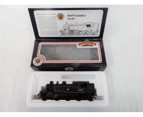 Bachmann Branch-Line - an OO scale model tank locomotive 2-6-2T, op no 41281, BR black livery, Ivatt class 2, # 31-451A, appe