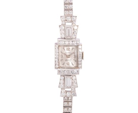 Damenschmuckuhr mit Diamanten in versch. Schliffen von zus. ca. 3,8 ct, ca. LGW (I-J)/VVS, Platin, 28 gr, Länge ca. 15,5 cm, 