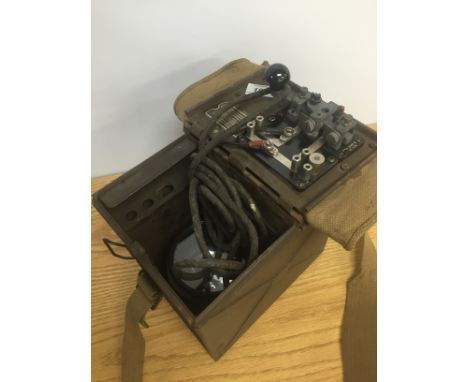WWII SIGNAL LAMP