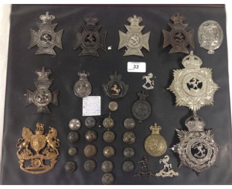 COLLECTION OF KENT RELATED BADGES HELMET PLATES AND BUTTONS INCLUDING ROYAL WEST KENT 3RD VOLUNTEER BATTALION HELMET PLATE AN