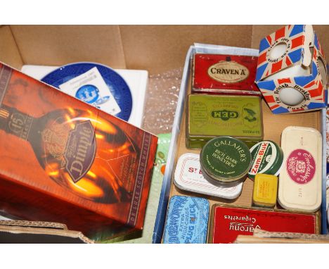 Vintage tins and ceramics to include a Royal Copenhagen Christmas cabinet plate 