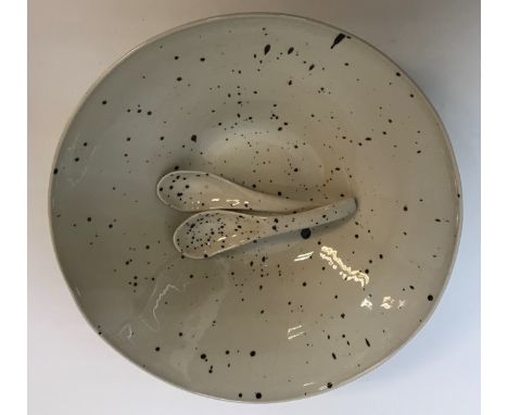 Two sets of graduated pouring bowls by Leach Pottery, one stamped "Sea Salt" to base, various Nkuku splatter decorated china,