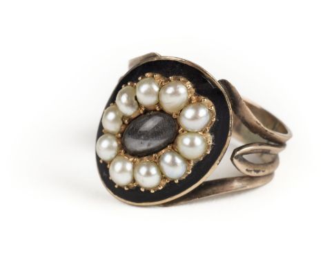 * Mourning ring. A George III mourning ring commemorating General Henry Edward Fox (1755-1811), the yellow metal ring with bl