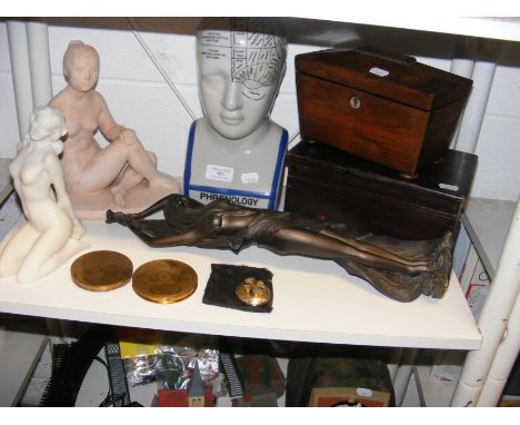 An antique tea caddy, two vintage compacts and other collectables 