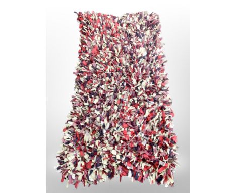 A vintage clippy mat 149 cm x 82 cm 