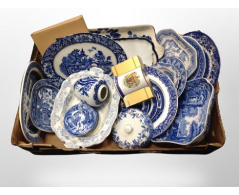 A collection of blue and white ceramics, willow pattern pieces, Wedgwood, Spode Italian etc 