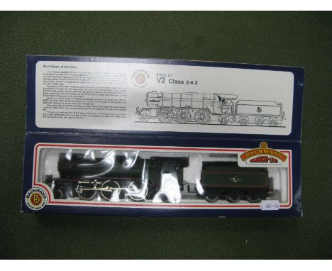 A Boxed Bachmann "00" Gauge #31-552 Gresley V2 Class 2-6-2 Locomotive And Six Wheeled Tender,R/no 60964, (missing nameplate),