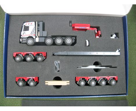 A Conrad Outline German 1:50th Scale Diecast Model #40125/01 Scheverle - Nooteboom Module Trailer, with 2, 3 and 4 axle Modul