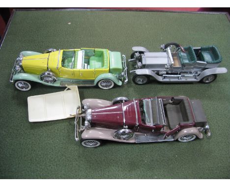 Three Franklin Mint 1:24th Scale Diecast Model Cars, 1907 Rolls Royce The Silver Ghost, 1930 Duesenberg J Derham Tourster (2)