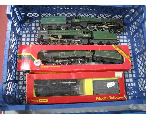 Four Hornby, Triang "OO" Locomotives and Tenders, including Triang Hornby #R.39 B12 4-6-0 Locomotive and Six Wheeled Tender, 