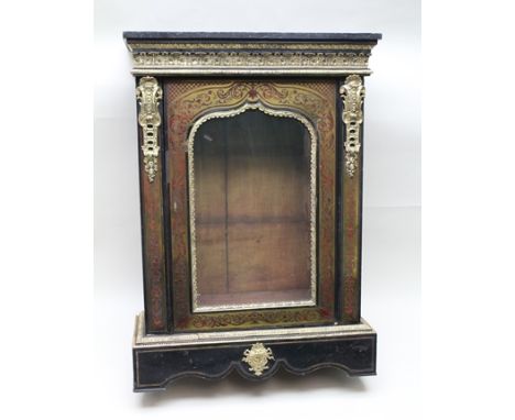 A 19TH CENTURY FRENCH EBONISED AND BOULLE WORK PIER CABINET, having ormuolu mounts, fitted single glazed door, 118cm high x 8