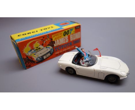 Corgi - James Bond Toyota 2000GT from You Only Live Twice No.336, with inner display packaging and rocket launcher in boot wi