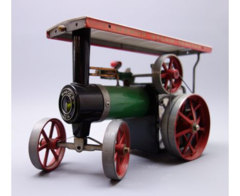 Mamod TE1A steam tractor with burner, unboxed Condition Report Click here for further images, condition, auction times & deli
