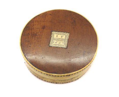 A horn and wood snuff box,  dated 1690, on a double banded ivory panel with initals 'IF', with pinned edges, the base, with a