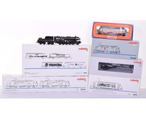 Marklin digital locomotives and rolling stock, 33252 SNCF class BB 7 200 double Diesel locomotive, 37344 SBB Re 4/4 electric 
