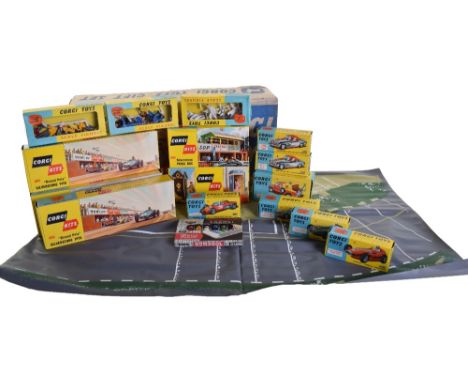 Very Scarce Corgi Toys Silverstone Gift Set 15 Silverstone Racing Layout, the set is made up of the following boxed items: 15