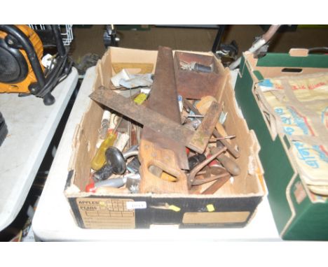 A quantity of various hand tools